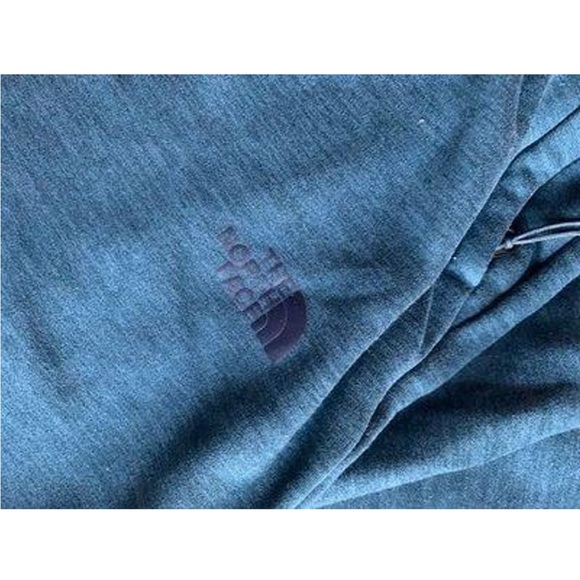 The North Face Joggers - Picture 3 of 3